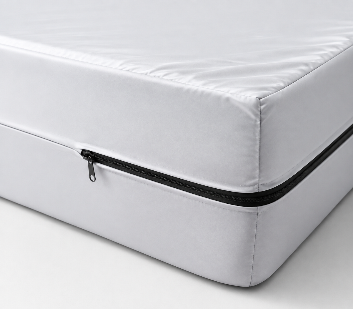 Premium Waterproof Terry Cotton Zipper Mattress Protector (King Size)