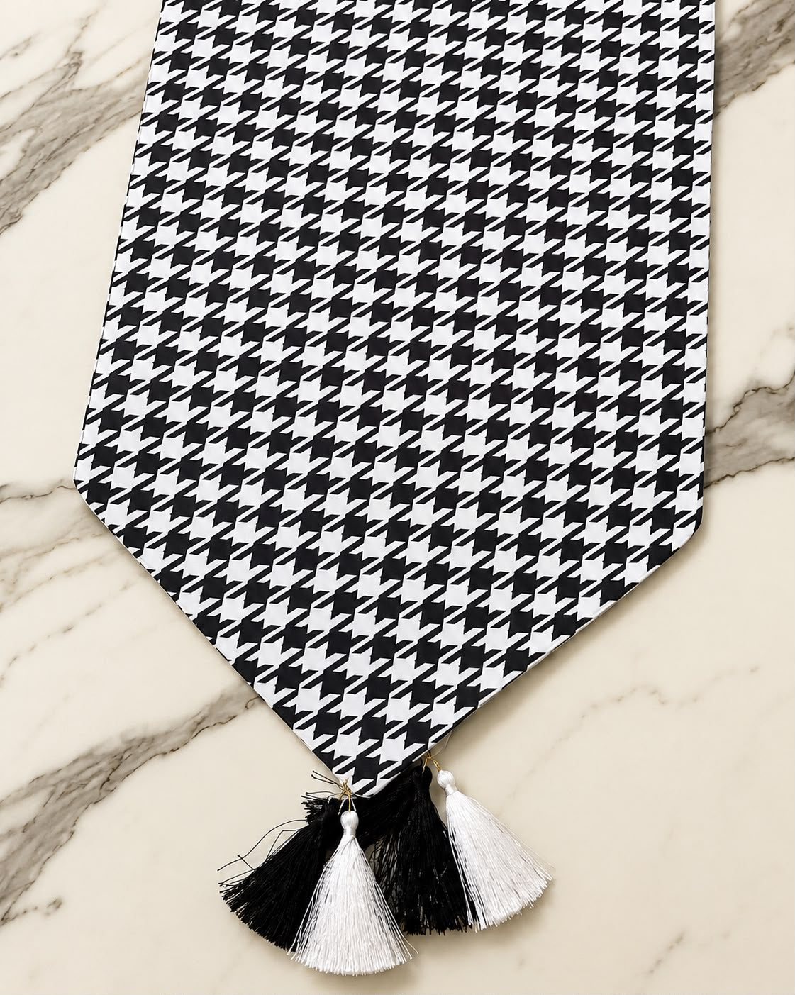 Modern Houndstooth Runner & Cushion Set — Jute with Gold Leather Trim - Hina Beddings