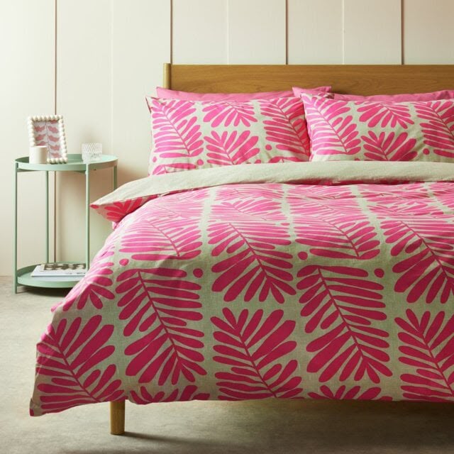 Pure Cotton Pink Botanical Leaf Printed Bedsheet Set - Hina Beddings
