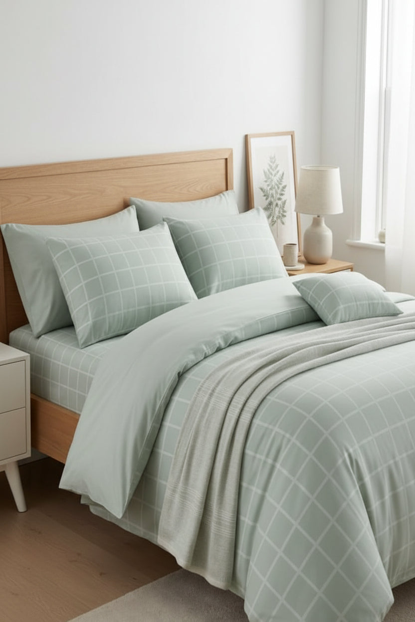 Satin Stripe Bedsheet Set - Hina Beddings